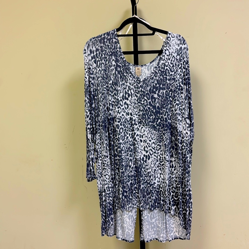 XCVI gray, animal print tunic top